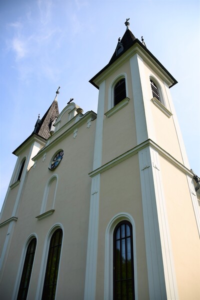 10.00 Uhr Rosenkranz