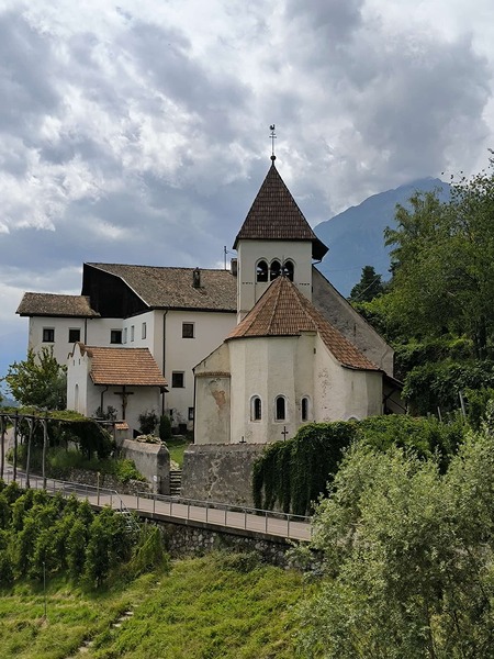 St. Peter in Dorf Tirol, Meranerland